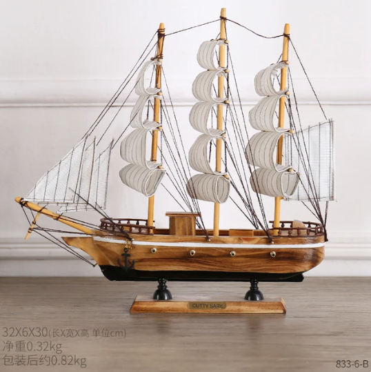 Barco de Madeira Decorativo